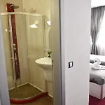 Hotel Nays