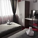 Nays Hotel