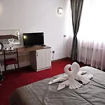 Hotel Nays